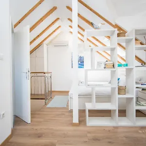 Tragos Lemon Tree Апартаменты
